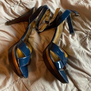 Marc Fisher navy blue sandals
